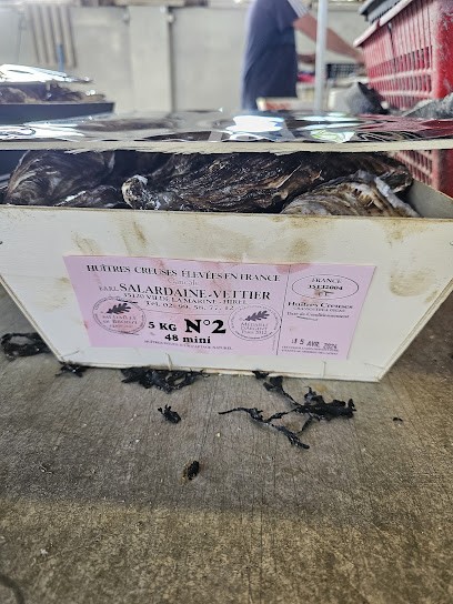 Salardaine Vettier EARL, Mareyeur et Vendeur de Fruits de Mer à Hirel